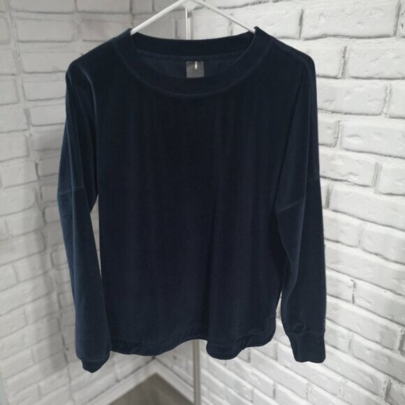 CALIA by Carrie Underwood Tops - Calia by Carrie Underwood Ladies Size Large Navy Velour Long Sleeves Top